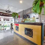 โอโย 75316 แคพปิตอล เรสซิเด้นซ์ โรงแรม Pattaya