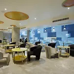 Shilat Avenue Hotel