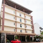 Oyo 882 The Moonlight Serviced Apartment