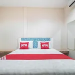 โรงแรม โอโย 645 บ้านเรืองรุ่งโรจน์ Pattaya