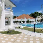 Empire Land Luxury Tropical Villa Pattaya Walking Street 4 Bedrooms