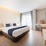Blooming Hill Boutique Hotel 4*