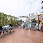 Blooming Hill Boutique 4*