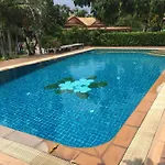 Phuriburi Aparthotel Pattaya
