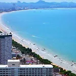 View Talay 1b By Franco Jontiem Bed & Breakfast
