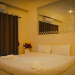 Fortune Sapphire Hotel 2*