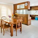 Villa Rosa With Private Pool And Jacuzzi 100M To Beach