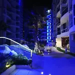 Grand Avenue Residence 1 Bedroom