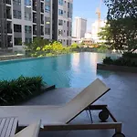 อพาร์ทเม้น The Base By He