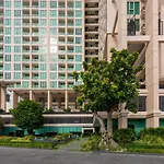 Sea View - High Floor Balcony - Free WIFI - Washing Machine - Full Kitchen