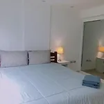 Apartment Centara Avenue Soi Buakhao By Daisy 2 *