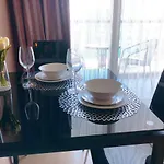 Centara Avenue Soi Buakhao By Daisy 2 *