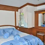 Villa Suksabai Pool