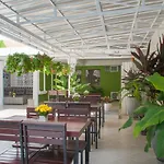 Tj Guesthouse