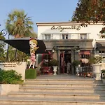 Simplycomfy Apartment By Patsamon