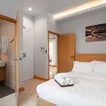 Sabai Pool 12-15 Persons 6br, Sauna, Pool Table, Karaoke, Bbq * Pattaya