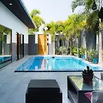 Villa Majestic By Korawan Pattaya