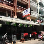 S- One Aparthotel 3*