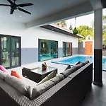 Villa Majestic By Korawan Pattaya