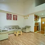 Jolly & Restaurant Guest house