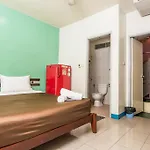 สุทัศน์คอร์ท 5 โรงแรม 3*