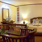 Resort Phuphaya