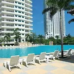 View Talay 6 Apartment