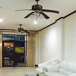 Mr. O Guesthouse