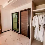 Hotel The Proud - Sha Certified