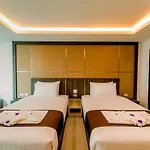 Hotel The Proud - Sha Certified 5*