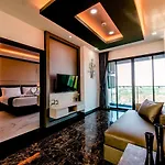 The Proud - Sha Certified Hotel Pattaya