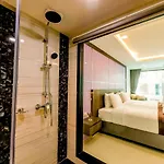 The Proud - Sha Certified 5*