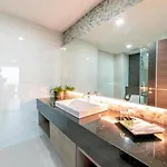 Hotel The Proud - Sha Certified 5*