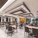 Hotel The Proud - Sha Certified Pattaya
