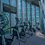 Glamorous 1 Bedroom In City Center Residence
