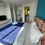 Grande Caribbean Tlh อพาร์ทเม้น Pattaya