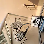 Sands Seaview 012 *