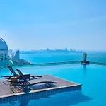 โรงแรม W Tower By Tech *