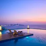 โรงแรม W Tower By Tech