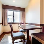 Reddoorz Navin Mansion 3 Hotel Pattaya