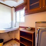 Reddoorz Navin Mansion 3 Hotel