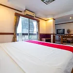 Reddoorz Navin Mansion 3