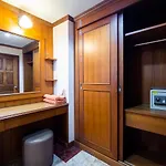 Reddoorz Navin Mansion 3 Hotel Pattaya