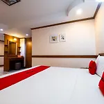 Reddoorz Navin Mansion 3 Hotel 3*