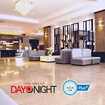 The Grand Day Night Hotel 3*