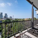 Manhattan - Sha Extra 4* Pattaya