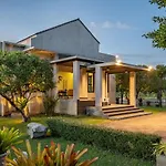 Villa Pirom Garden Private *