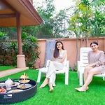 Bali Beach Pool Villa Pattaya