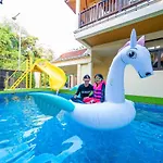 Bali Beach Pool Villa *