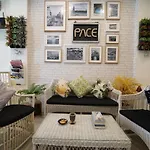 Hotel Pace